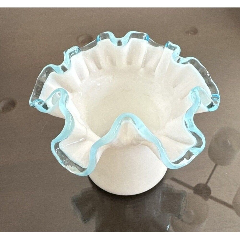 Vintage Fenton Milk Glass Aqua crest crimped Top Hat Ruffled Edge Bud Vase 4”